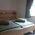 Apartment Hisa Za Gradom *