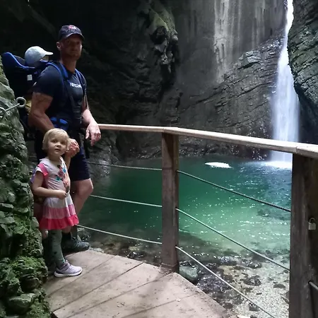 Hisa Za Gradom Appartement *