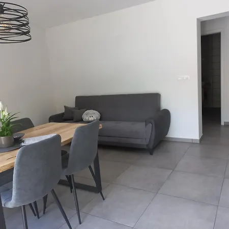 Hisa Za Gradom Appartement