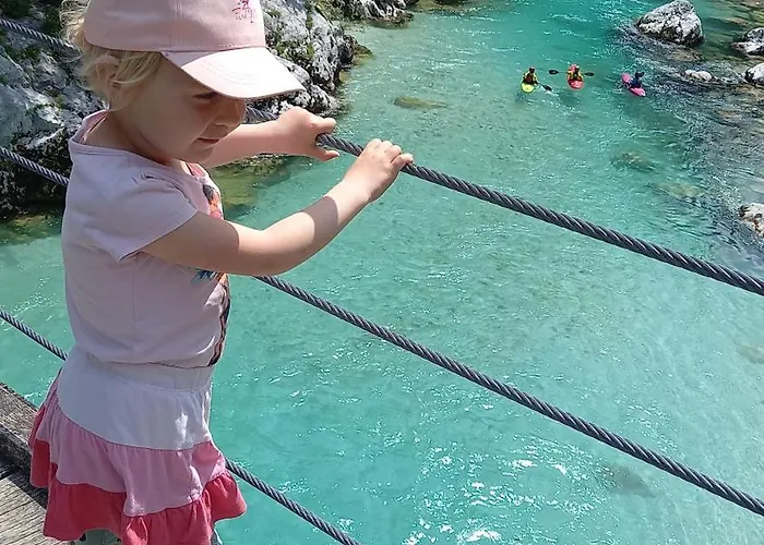 Hisa Za Gradom アパート *