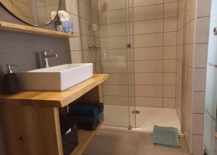 アパート Hisa Za Gradom