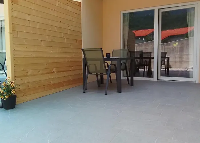 公寓 Hisa Za Gradom *